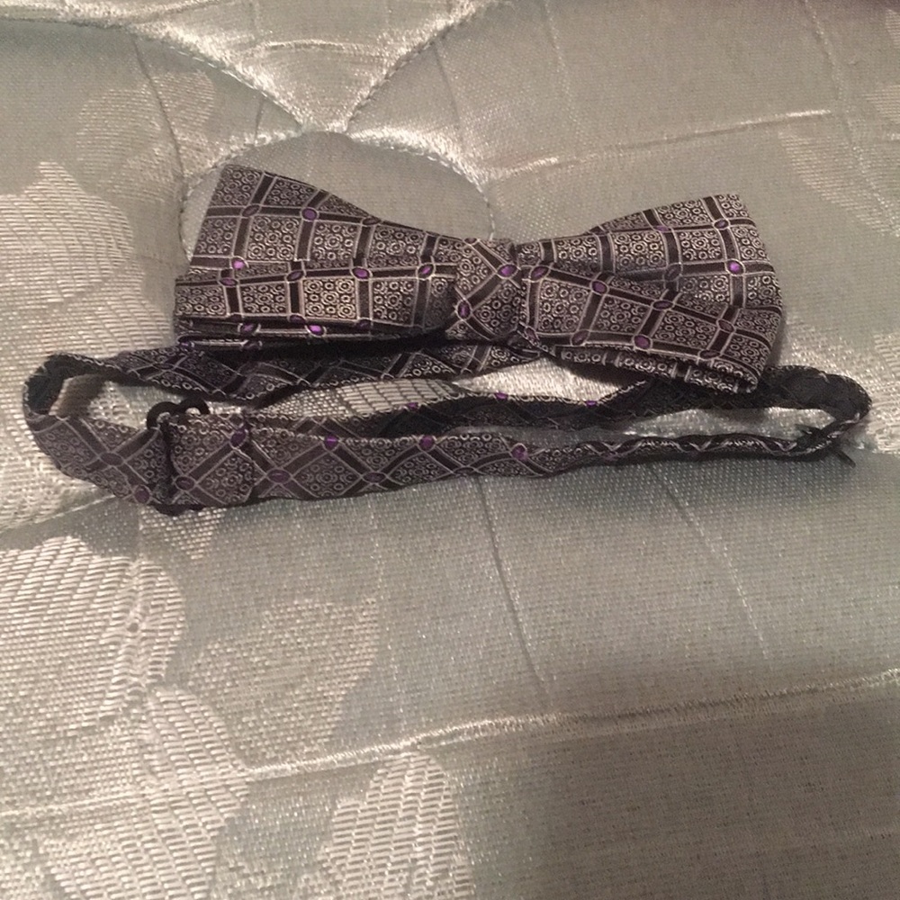 Kids bow tie